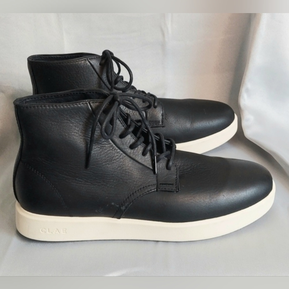 CLAE Shoes, Size 10.5 Strayhorn Black Leather, White, Waxed Laces, Pull Tabs